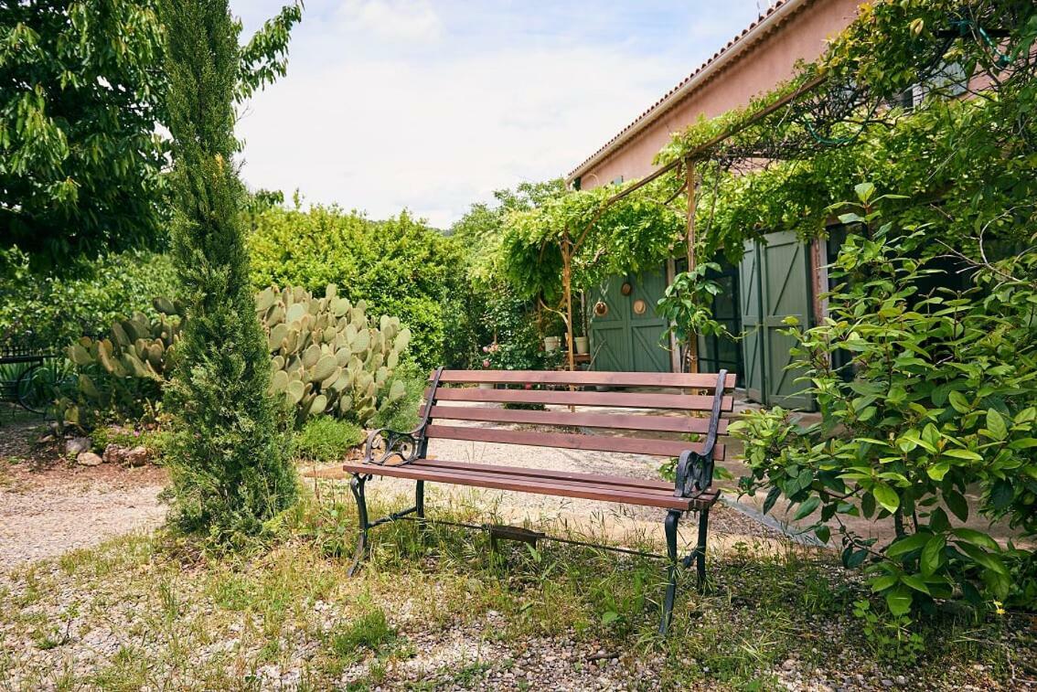 Domaine Hemmitage Lägenhet Salernes Exteriör bild